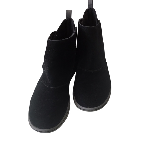 Clarks Black Step Move Up Stylish Ankle Boots Shoes 8M - Picture 2 of 8